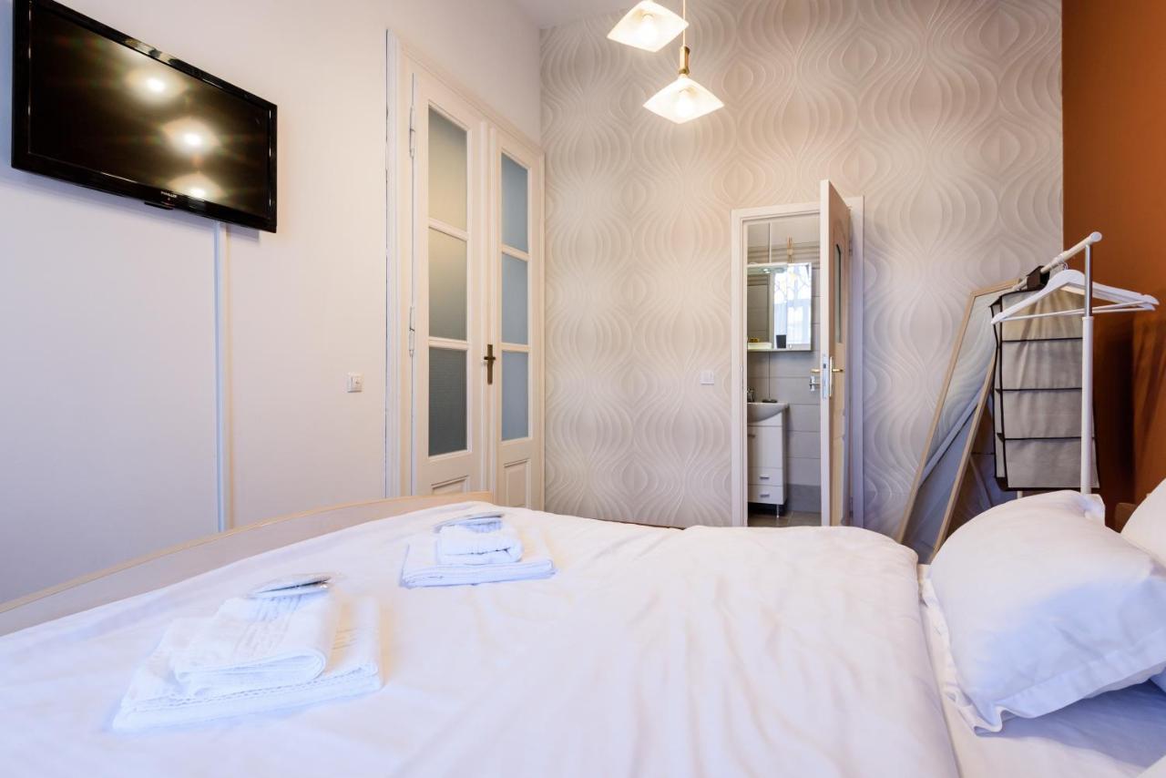 Old Town Story House Apartment Brasov Exterior photo